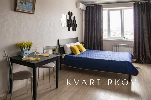 Посуточно ул Черняховского 19-3, Новороссийск - квартира посуточно