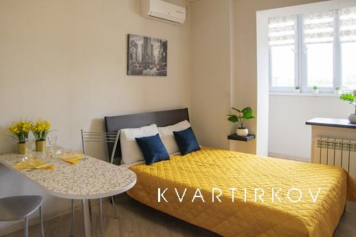 Посуточно ул Черняховского 19-2, Новороссийск - квартира посуточно