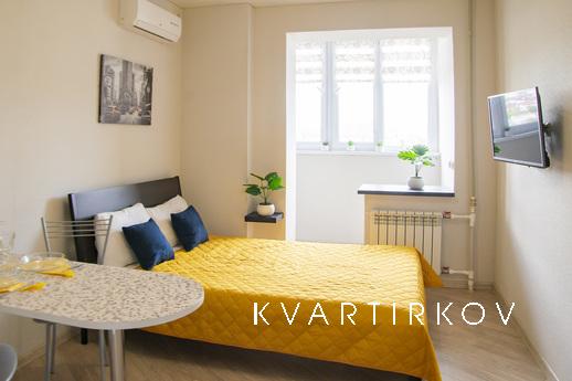 Посуточно ул Черняховского 19-2, Новороссийск - квартира посуточно