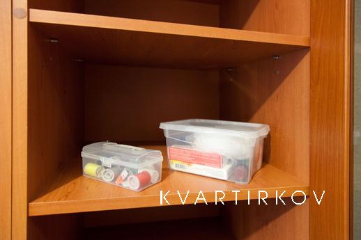 Бюджетная двухкомнатная квартира, Тюмень - квартира посуточно