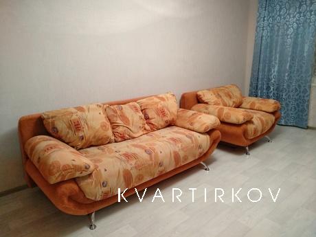 Бюджетная двухкомнатная квартира, Тюмень - квартира посуточно