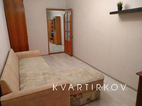 Бюджетная двухкомнатная квартира, Тюмень - квартира посуточно