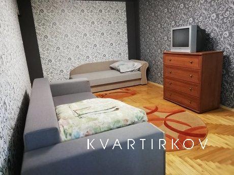 2 bedroom apartment for rent, Berehove, Berehovo - apartment by the day
