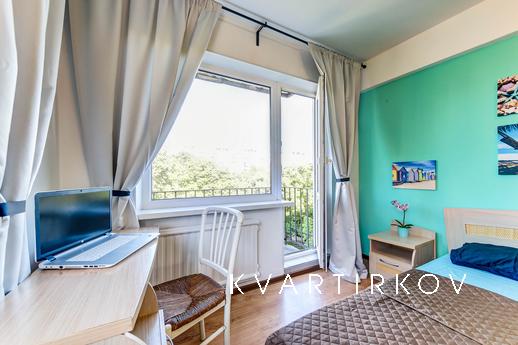 Traveller's Lux Apartment, Санкт-Петербург - квартира подобово