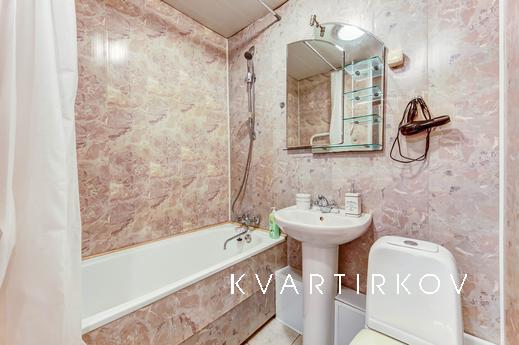 Traveller's Lux Apartment, Санкт-Петербург - квартира подобово