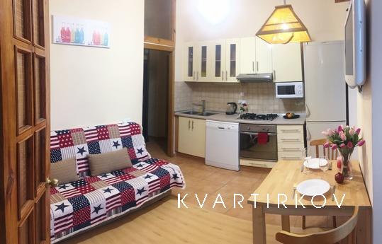 The center of Kiev, apartments with Jacu, Kyiv - apartment by the day