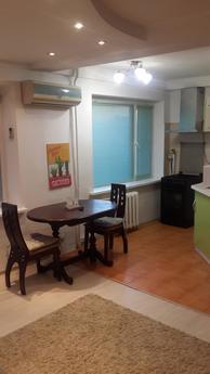 Daily rent apartment (Pałac Ukraina), Kyiv - apartment by the day