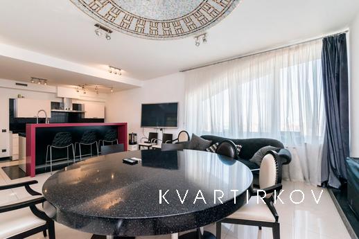 Equipped penthouse, Москва - квартира подобово