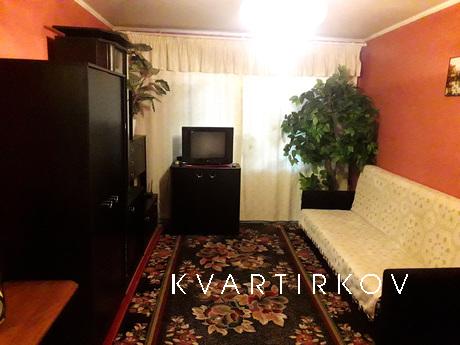 44 quarter Daily rent 1 room apartment, Krivoy Rog - apartment by the day