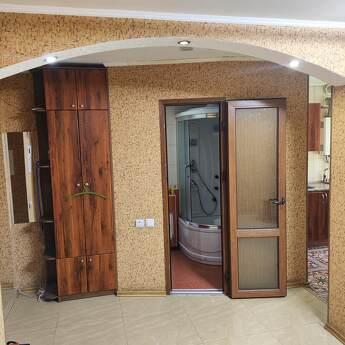 Посуточно почасово центр города Кременчу, Кременчуг - квартира посуточно