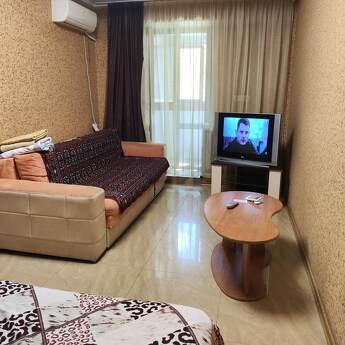 Посуточно почасово центр города Кременчу, Кременчуг - квартира посуточно