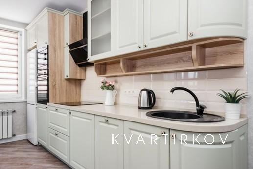 Апартаменты рядом с ЖД-вокзалом, Екатеринбург - квартира посуточно