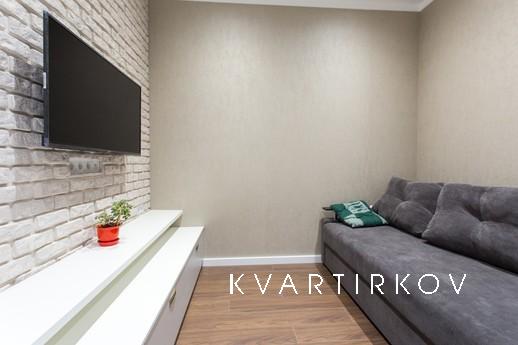 3 room VIP quarter new home - center, Kharkiv - apartment by the day