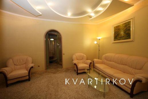 Rent a great one bedroom apartment, Donetsk - apartment by the day