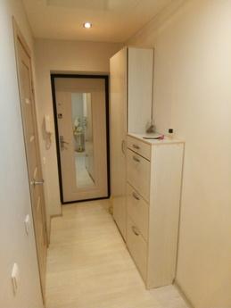 Хорошая студия  в центре города, Волгоград - квартира посуточно