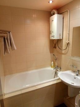 Хорошая студия  в центре города, Волгоград - квартира посуточно