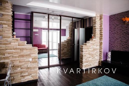 Студия с Евроремонтом
В квартире есть все необходимое для ко