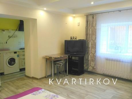 1ккв с двориком в пгт Восход, Ялта - квартира посуточно