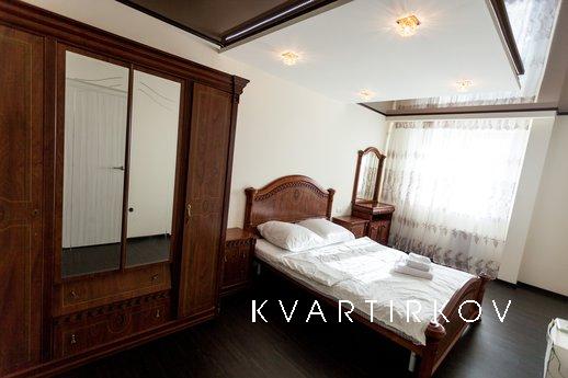 2 кв Михайловский Рынок, Тюмень - квартира посуточно