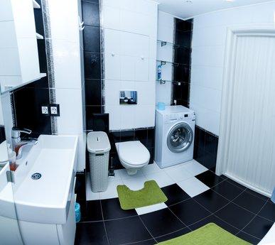 2 кв Михайловский Рынок, Тюмень - квартира посуточно