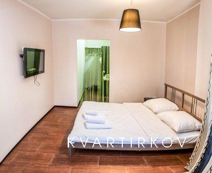 Owner. not an agency. Rent a clean, bright, comfortable 2 be