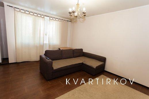 New apartment, for hours, days, Tyumen - apartment by the day