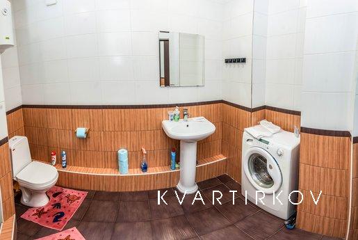 New apartment, for hours, days, Tyumen - apartment by the day