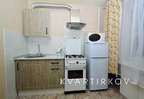 Квартира у ЖД после ремонта!, Екатеринбург - квартира посуточно