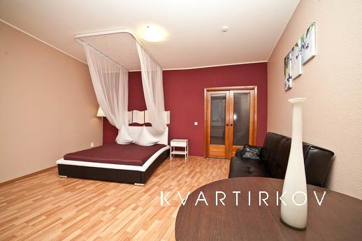 Квартира в центре, с шикарной панорамой из окон! Новый дом! 