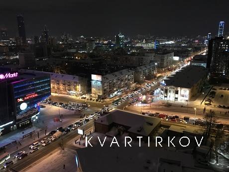 Вкусная квартира в центре, недорого!, Екатеринбург - квартира посуточно