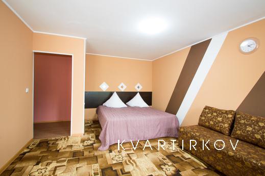 Квартира у УРГУПСа!, Екатеринбург - квартира посуточно