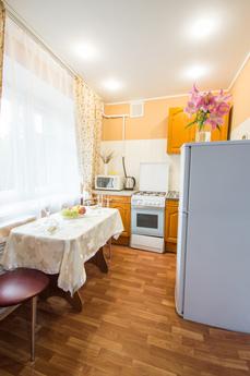 Квартира у УРГУПСа!, Екатеринбург - квартира посуточно