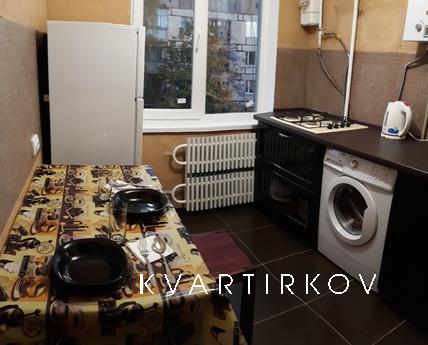 Artem Lux, Krivoy Rog - apartment by the day