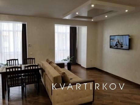 центр міста, modern апартаменти, Івано-Франківськ - квартира подобово