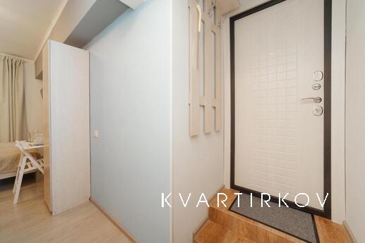 Уютная студия на Б.Татарской, Москва - квартира посуточно