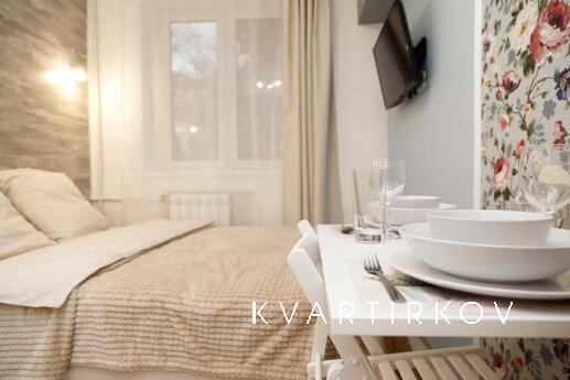 Уютная студия на Б.Татарской, Москва - квартира посуточно