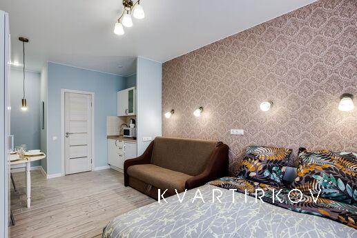 Максимально укомплектована бытовой техникой и всем необходим