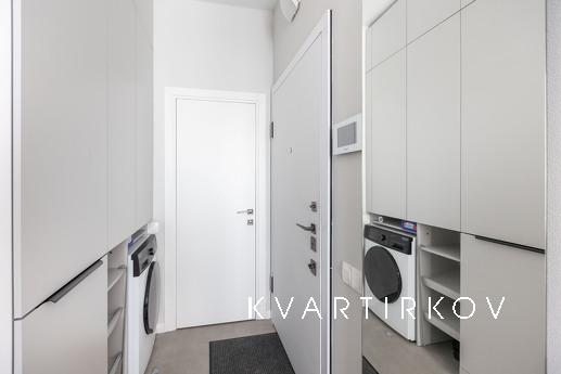 Уютная студия на Серебрякова 11к2, Москва - квартира посуточно