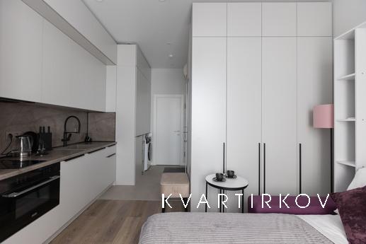 Уютная студия на Серебрякова 11к2, Москва - квартира посуточно