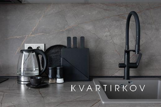 Уютная студия на Серебрякова 11к2, Москва - квартира посуточно