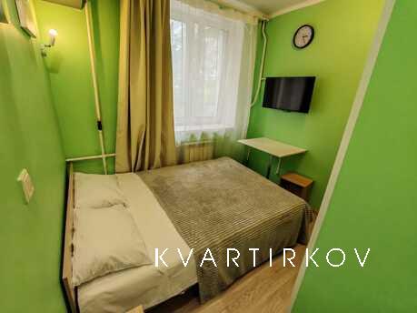 Уютная студия на Б.Татарской, Москва - квартира посуточно