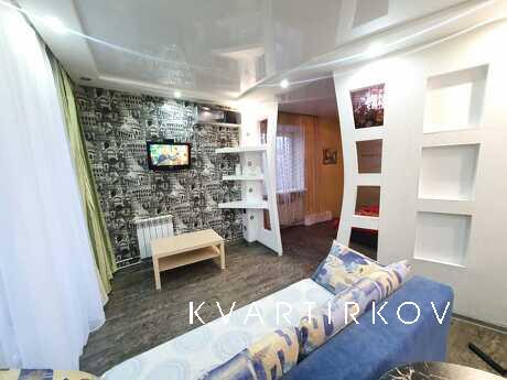 Квартира-студия посуточно ря с КалиноМол, Владивосток - квартира посуточно