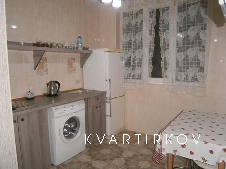 Separate houses in 3 min. from the beach, Odessa - apartment by the day