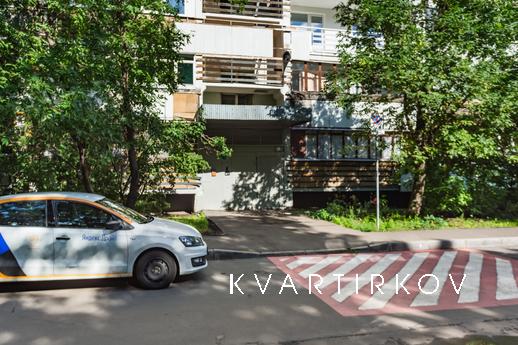 1-kk apartment with excellent renovation, Москва - квартира подобово