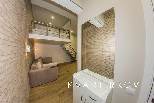 Arkadiya Hills Family Apartment, Odessa - apartment by the day