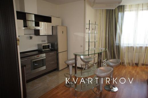 Apartment on Gorkogo 2a sea in 3 minutes, Anapa - apartment by the day