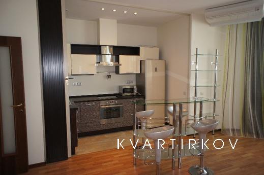 Apartment on Gorkogo 2a sea in 3 minutes, Anapa - apartment by the day