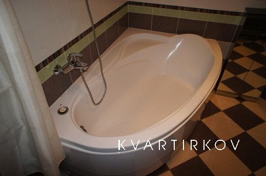 Apartment on Gorkogo 2a sea in 3 minutes, Anapa - apartment by the day