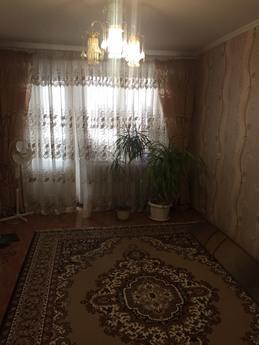Сдам 2-х квартиру в районе АКЗ, Бердянск - квартира посуточно