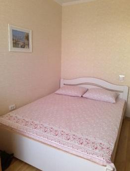 Сдам свою 2х комнатную в 7 мин от пляжа, Черноморск (Ильичевск) - квартира посуточно